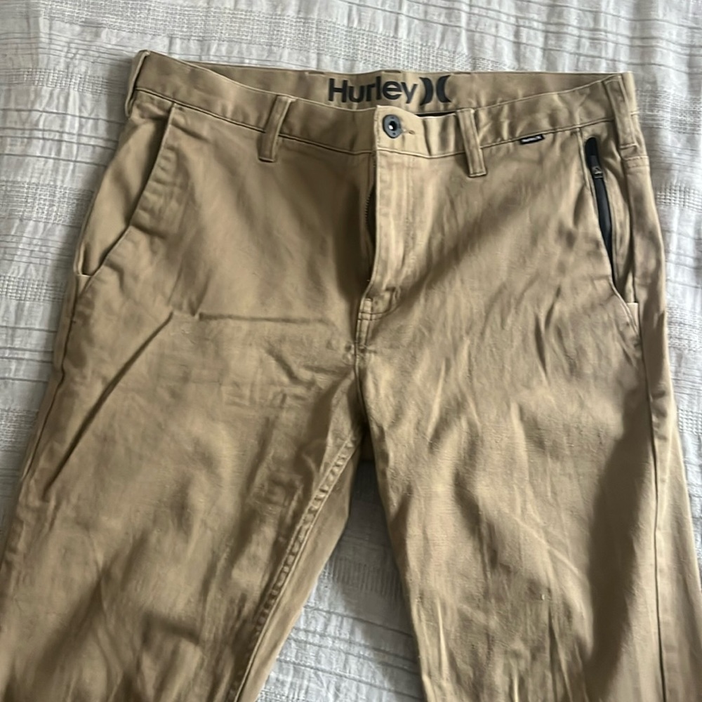 Hurley men’s khaki pants